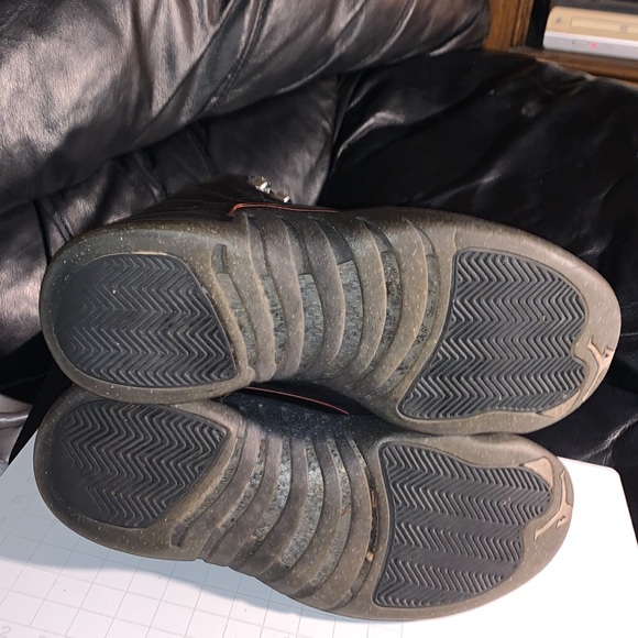 Air Jordan 11s Mens - Picture 6 of 9